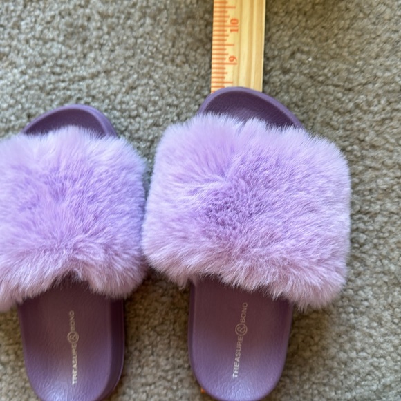 Kids purple fur slides - Picture 6 of 6